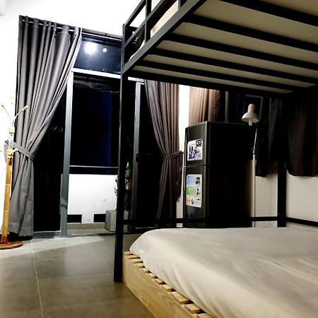 Zvillage Ncc - Modern Townhouse In District 1 Thành Pho Ho Chí Minh Esterno foto