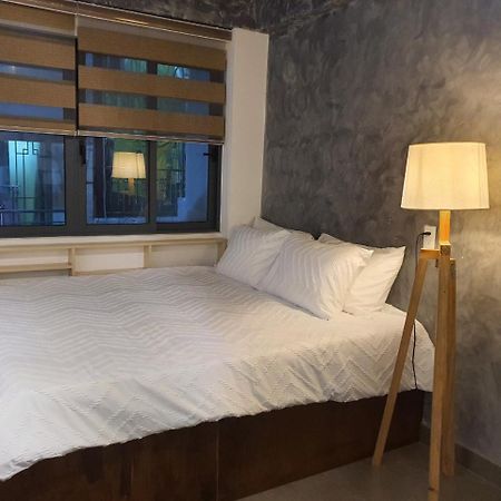 Zvillage Ncc - Modern Townhouse In District 1 Thành Pho Ho Chí Minh Esterno foto