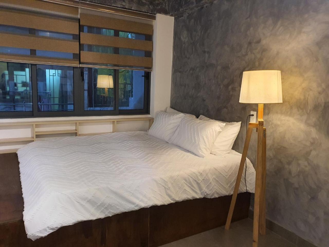 Zvillage Ncc - Modern Townhouse In District 1 Thành Pho Ho Chí Minh Esterno foto